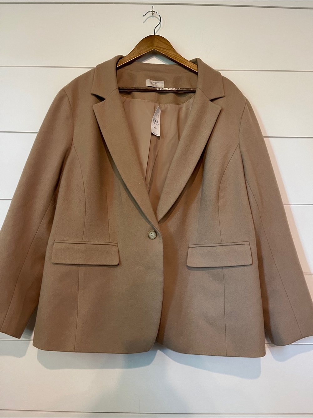 Women's Loft 22w Classic Tan Blazer Jacket